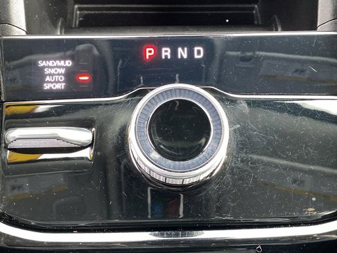 Certified 2023 Jeep Grand Cherokee L Limited image 16