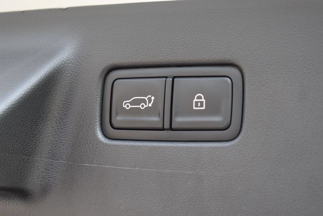 Used 2024 Hyundai Santa Fe SEL FWD image 17