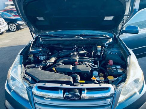 Used 2013 Subaru Outback 2.5i Limited image 15