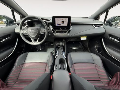 Used 2024 Toyota Corolla XSE FWD image 11