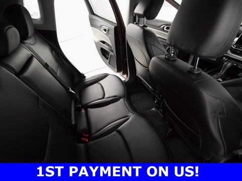 Certified 2022 Jeep Compass Limited image 13