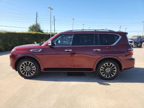 Certified 2024 Nissan Armada Platinum w/ Captain's Chairs Package image 8