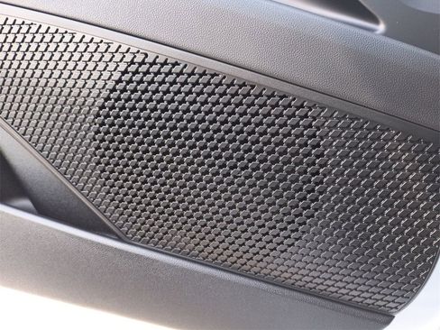 Certified 2024 Hyundai Elantra SEL w/ Convenience Package image 21