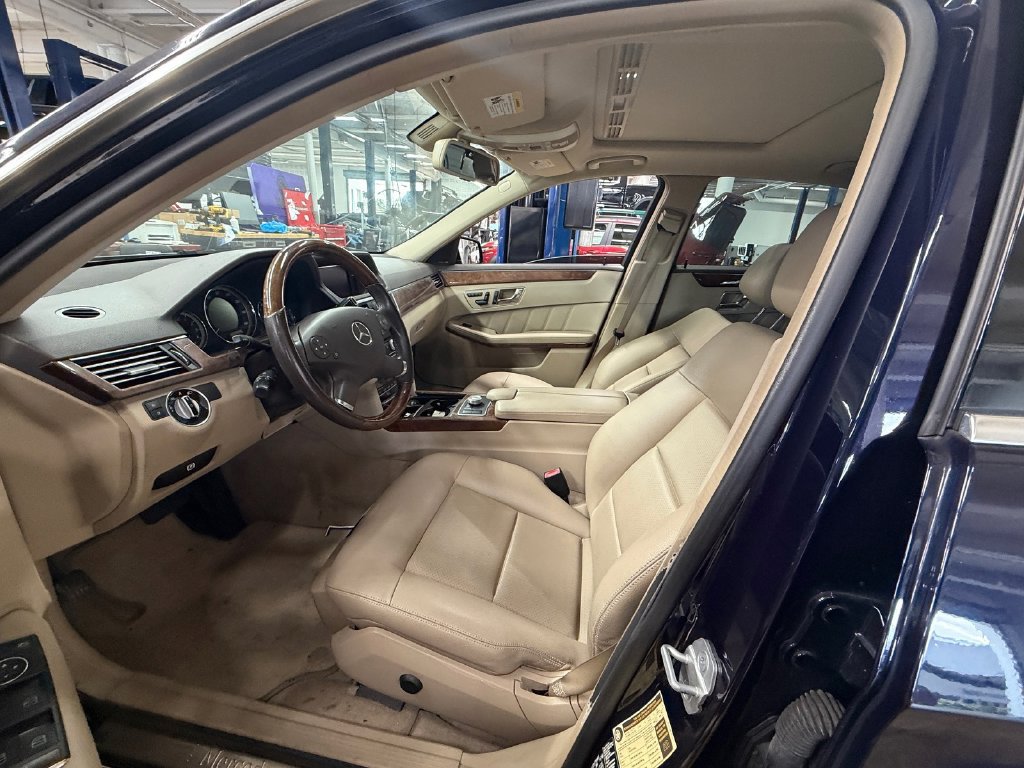 Used 2011 Mercedes-Benz E 350 Sedan image 7