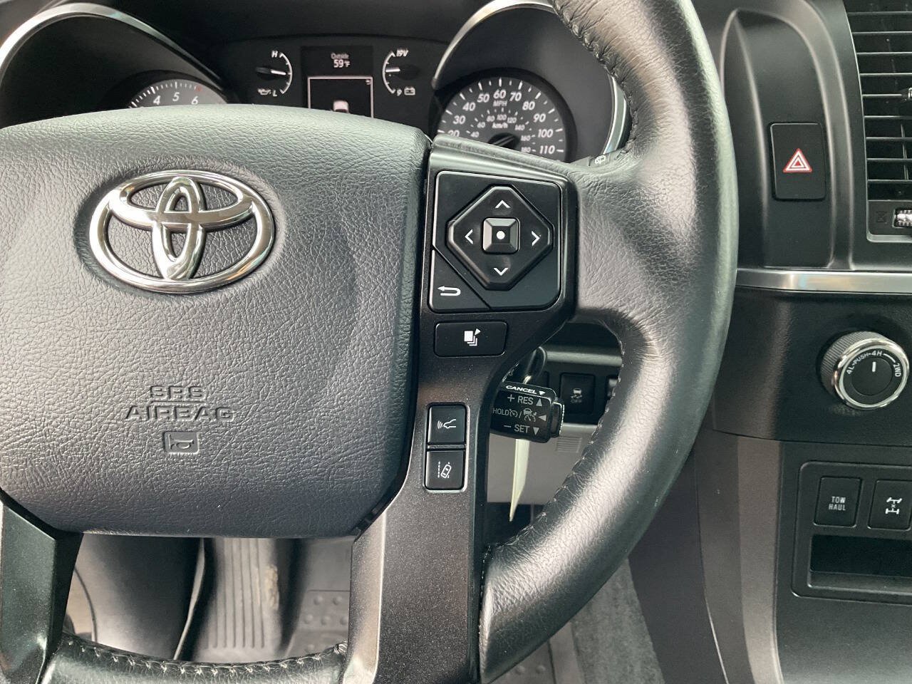 Used 2018 Toyota Sequoia Limited w/ Safety & Convenience Package AWD/4WD image 19