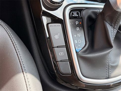 New 2026 Kia Seltos EX image 17