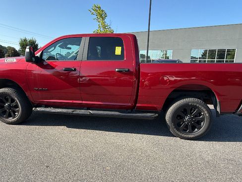 Used 2026 RAM 2500 Big Horn AWD/4WD image 11