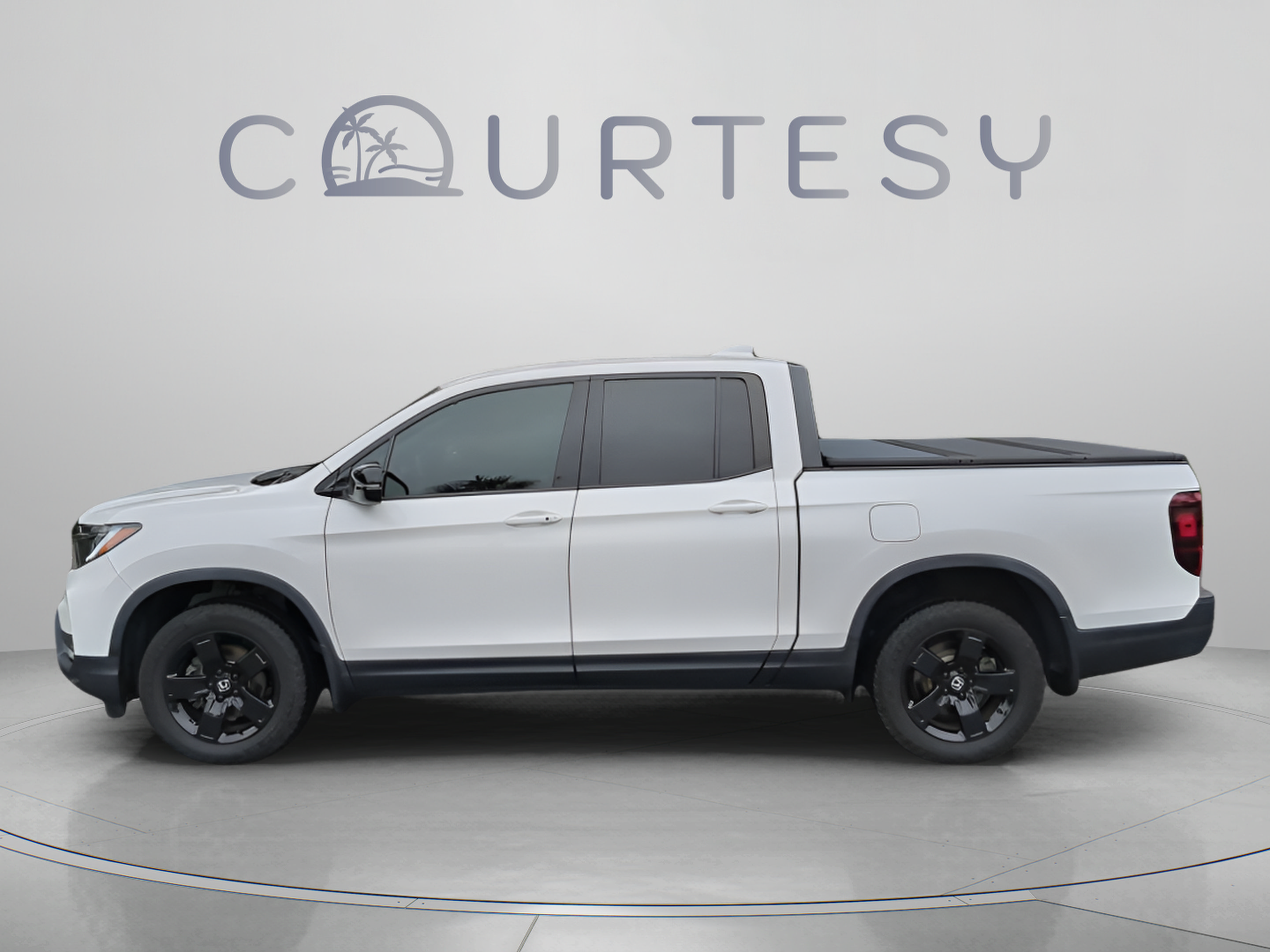 Certified 2024 Honda Ridgeline Black Edition image 4