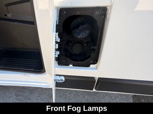 New 2026 RAM ProMaster 2500 w/ Premium Convenience Group FWD image 19
