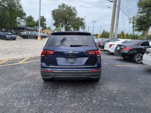 Used 2022 Volkswagen Tiguan SE FWD image 6