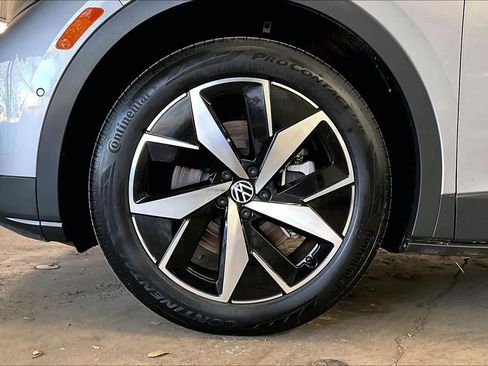 Used 2023 Volkswagen ID.4 Pro S image 12