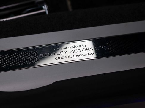 Used 2020 Bentley Flying Spur W12 AWD/4WD image 36