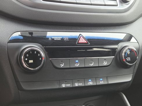 Used 2017 Hyundai Tucson SE image 27