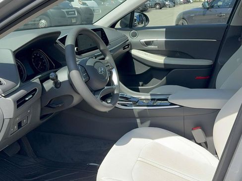 Used 2023 Hyundai Sonata SEL FWD image 15