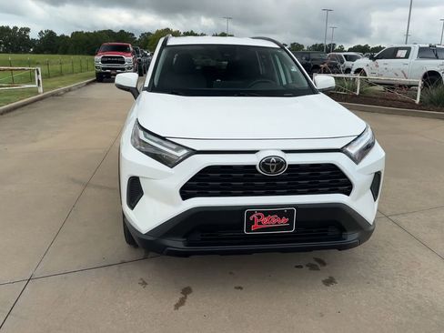 Used 2024 Toyota RAV4 XLE image 4
