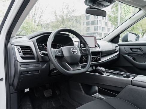 Certified 2025 Nissan Rogue S AWD/4WD image 21