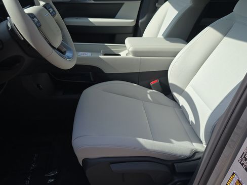 New 2026 Hyundai Santa Fe SE FWD image 14