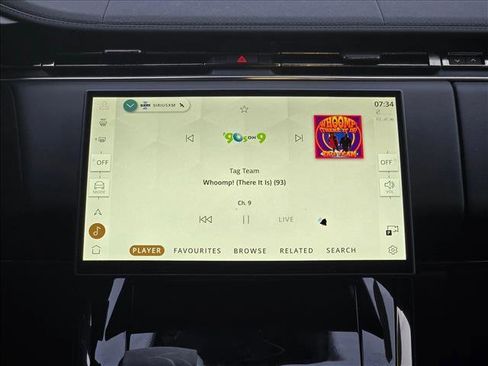 Certified 2025 Land Rover Range Rover Sport Dynamic SE image 13