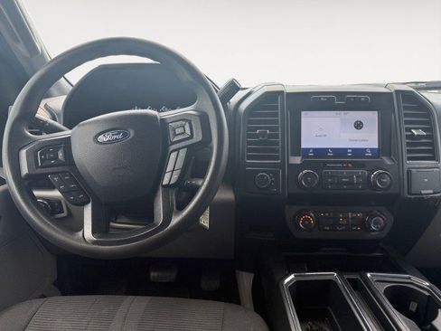 Used 2019 Ford F150 XL w/ Equipment Group 101A Mid AWD/4WD image 4