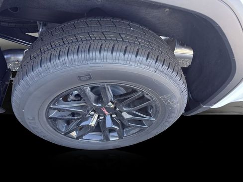 New 2026 GMC Sierra 1500 Elevation image 35