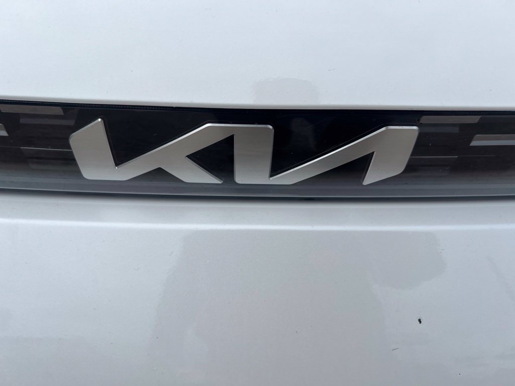 Certified 2023 Kia Soul S FWD image 30