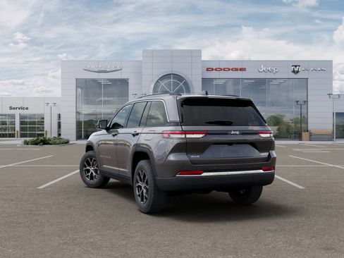 New 2025 Jeep Grand Cherokee Limited image 3