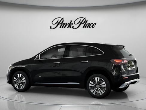 Used 2026 Mercedes-Benz GLA 250 image 9