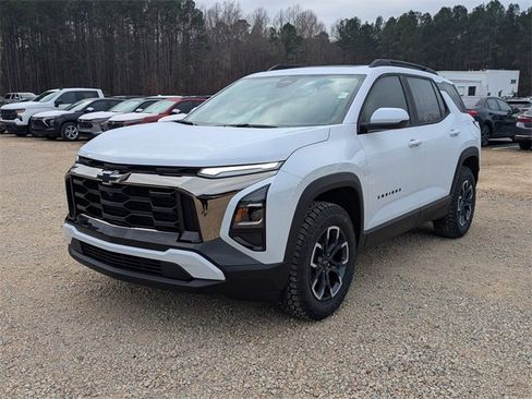 New 2026 Chevrolet Equinox ACTIV w/ Convenience Package III image 5