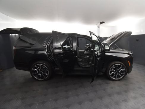 Used 2025 Chevrolet Tahoe RST w/ RST Capability Package image 69