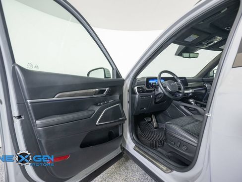 Used 2025 Kia Telluride SX Prestige X-Line AWD/4WD image 10