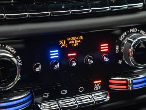 Used 2022 Rolls-Royce Ghost w/ Ghost Package AWD/4WD image 30