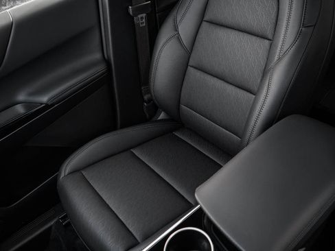 New 2026 Chevrolet Equinox LT w/ Convenience Package II image 26