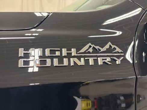 New 2026 Chevrolet Suburban High Country w/ Sun And Tow Package image 14