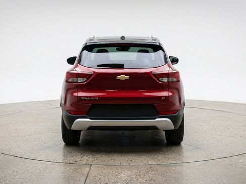 Used 2025 Chevrolet TrailBlazer LT image 6