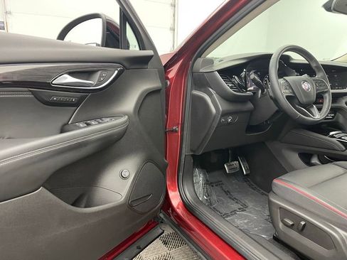 Used 2023 Buick Envision Essence w/ Sport Touring Package FWD image 16
