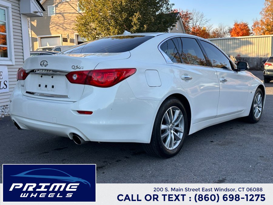 Used 2015 INFINITI Q50 AWD w/ Moonroof Package image 7