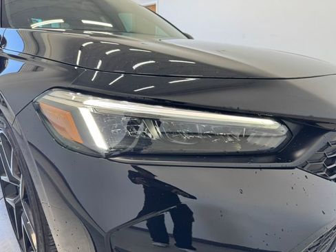 Used 2025 Honda Civic Sport image 31