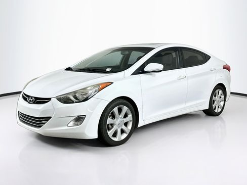 Used 2013 Hyundai Elantra Limited FWD image 3