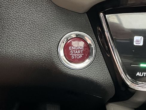 Used 2016 Honda HR-V EX-L image 19