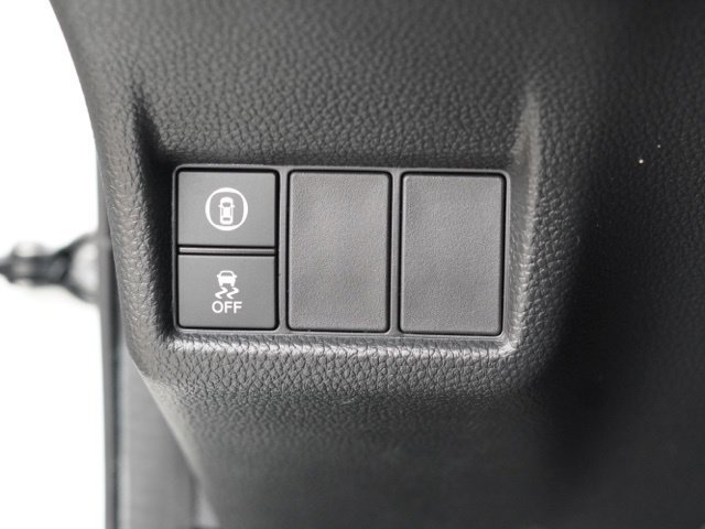 Used 2023 Honda Civic LX image 10