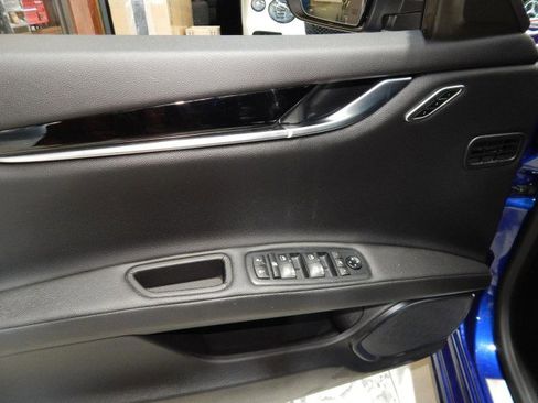 Used 2022 Maserati Ghibli Modena Q4 image 16