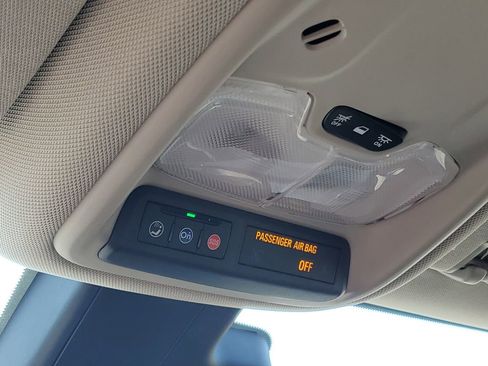 Used 2021 Buick Encore GX Preferred w/ Sport Touring Package image 21