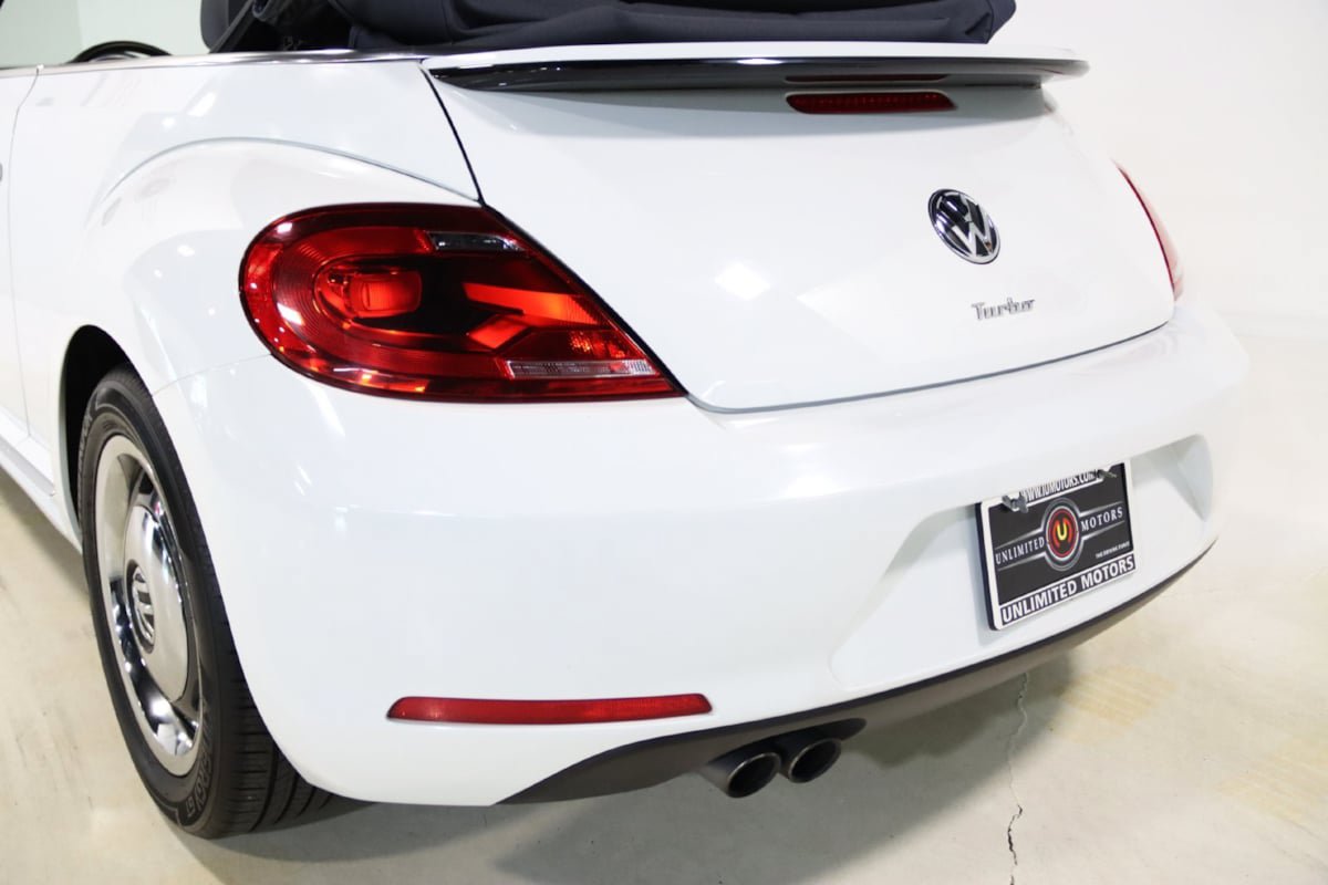 Used 2016 Volkswagen Beetle 1.8T Denim FWD image 70