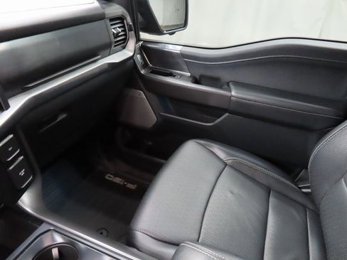 Used 2024 Ford F150 Lariat image 29