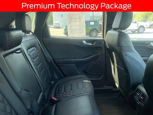 Certified 2023 Ford Escape ST-Line Elite w/ Premium Technology Package AWD/4WD image 9