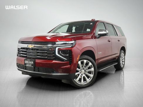 Used 2025 Chevrolet Tahoe Premier AWD/4WD image 1