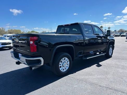 Certified 2024 Chevrolet Silverado 2500 LTZ w/ LTZ Convenience Package image 6
