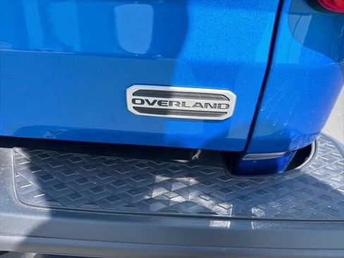 Used 2022 Jeep Gladiator Overland w/ Popular Equipment Package AWD/4WD image 10