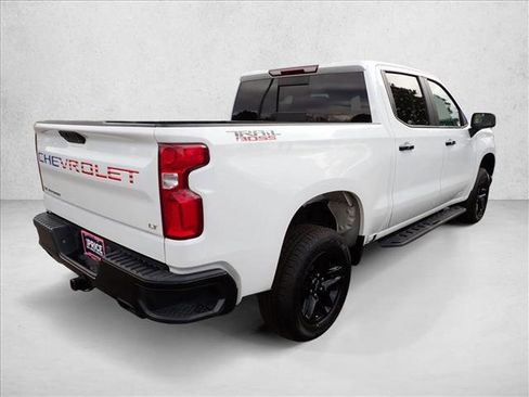 Used 2021 Chevrolet Silverado 1500 LT Trail Boss w/ Convenience Package II AWD/4WD image 4