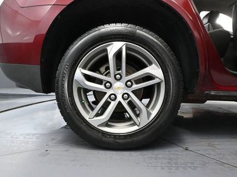 Used 2016 Chevrolet Equinox LTZ w/ Enhanced Convenience Package image 16
